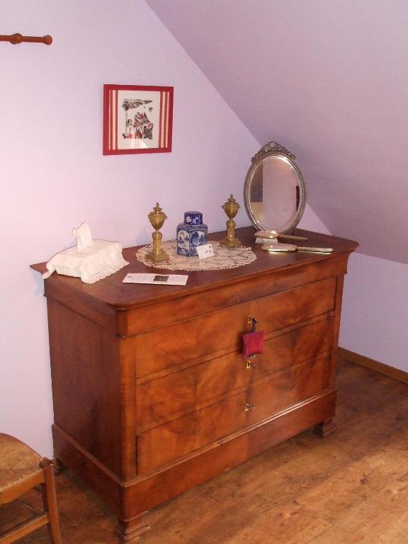 Bed and Breakfast Le Moulin D'Hys La Cropte Zimmer foto